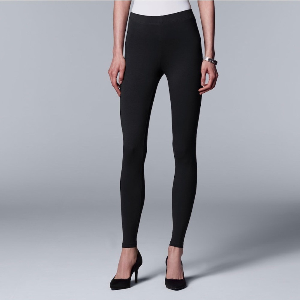 Vera Wang high waisted leggings.